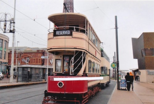 532n 6x4 tram photo - tram,