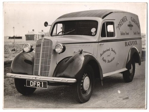 Photograph blackpool auto - photograph,