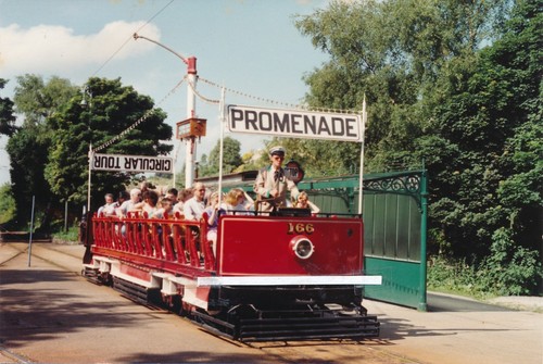 121n 6x4 tram photo - 121n,