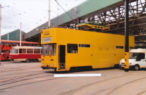 411n 6x4 tram - , photo